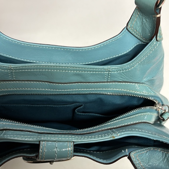 Coach SoHo Lynn patent leather teal light satchel 
N°C1120-F16603 - Picture 5 of 7